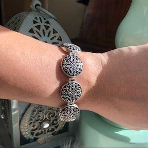 Gorgeous Sterling, round disc designs, so pretty!